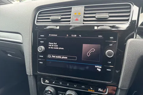 VE67LXM Volkswagen Golf 2.0 TDI GTD Euro 6 (s/s) 5dr Thumbnail #31