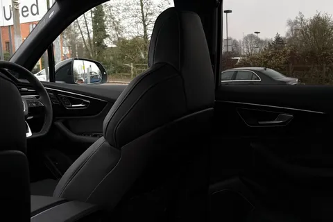  Audi Q7 SQ7 TFSI Quattro 507 Black Ed 5dr Tiptronic Thumbnail #32
