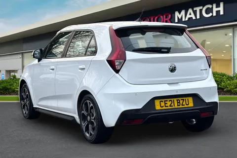 CE21BZU MG Mg3 1.5 VTi-TECH Exclusive Nav Euro 6 (s/s) 5dr Thumbnail #2