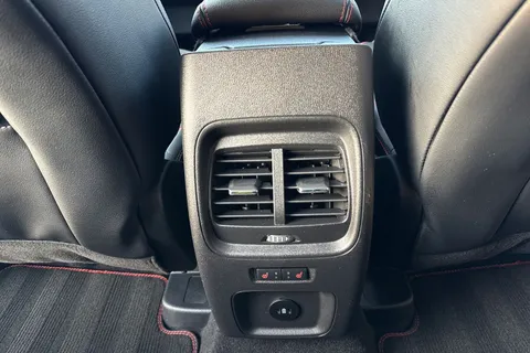 PJ24WXW Ford Kuga 2.5 PHEV ST-Line X Edition 5dr CVT Thumbnail #32