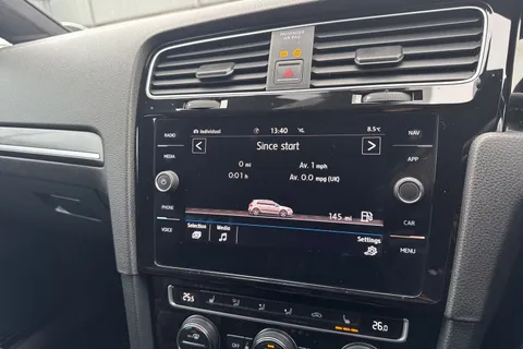 VE67LXM Volkswagen Golf 2.0 TDI GTD Euro 6 (s/s) 5dr Thumbnail #33