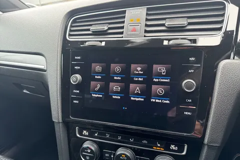 VE67LXM Volkswagen Golf 2.0 TDI GTD Euro 6 (s/s) 5dr Thumbnail #34