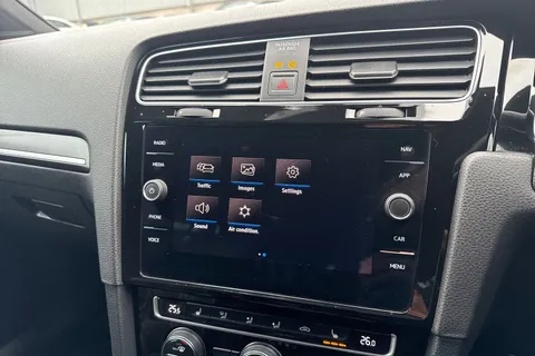 VE67LXM Volkswagen Golf 2.0 TDI GTD Euro 6 (s/s) 5dr Thumbnail #35