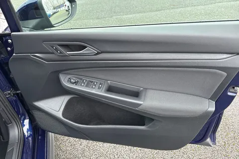 CX70OOE Volkswagen Golf 2.0 TSI GTI DSG Euro 6 (s/s) 5dr Thumbnail #21