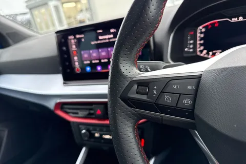 NL22ZJY SEAT Arona 1.5 TSI FR Sport DSG Euro 6 (s/s) 5dr Thumbnail #36