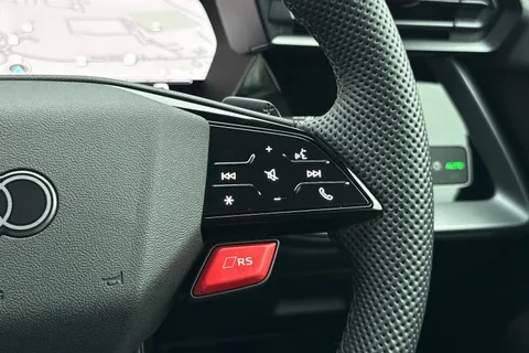 DT25RNA Audi RS 3 RS 3 Sportback Carbon Black   400 PS S tronic Thumbnail #39