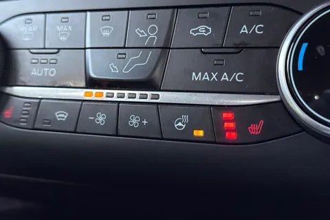 PJ24WXW Ford Kuga 2.5 PHEV ST-Line X Edition 5dr CVT Thumbnail #38