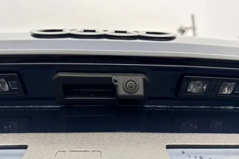 Audi SQ7 4.0 TFSI V8 Black Edition Tiptronic quattro Euro 6 (s/s) 5dr Thumbnail #39