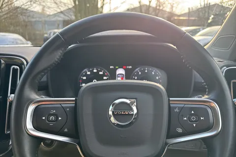 YA70XWD Volvo Xc40 1.5 T3 Inscription Pro Euro 6 (s/s) 5dr Thumbnail #40