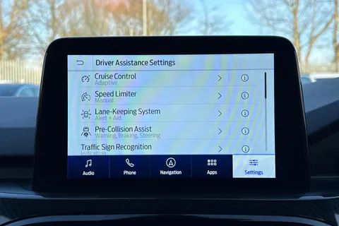 PJ24WXW Ford Kuga 2.5 PHEV ST-Line X Edition 5dr CVT Thumbnail #43