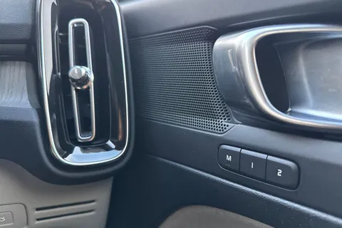 YA70XWD Volvo Xc40 1.5 T3 Inscription Pro Euro 6 (s/s) 5dr Thumbnail #44