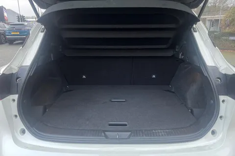 EJ71RZV Nissan Qashqai 1.3 DiG-T MH 158 N-Connecta 5dr Xtronic Thumbnail #9