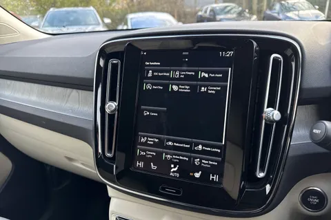 YA70XWD Volvo Xc40 1.5 T3 Inscription Pro Euro 6 (s/s) 5dr Thumbnail #45