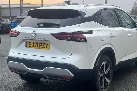 EJ71RZV Nissan Qashqai 1.3 DiG-T MH 158 N-Connecta 5dr Xtronic Thumbnail #10