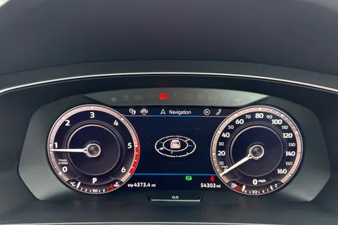 DC68CSY Volkswagen Tiguan 2.0 TDI SEL DSG Euro 6 (s/s) 5dr Thumbnail #46