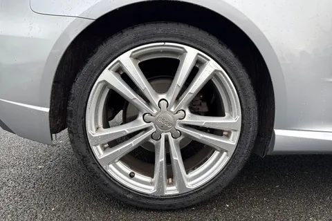 BJ17HNP Audi A3 1.4 TFSI CoD S line Euro 6 (s/s) 3dr Thumbnail #10