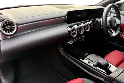 KN22NLC Mercedes-Benz Cla Class 2.0 CLA250 AMG Line (Premium Plus 2) Coupe 7G-DCT Euro 6 (s/s) 4dr Thumbnail #15