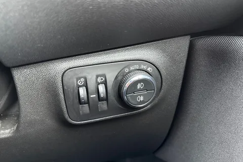 DS17YMP Vauxhall Corsa 1.4i ecoFLEX SRi Euro 6 5dr Thumbnail #38