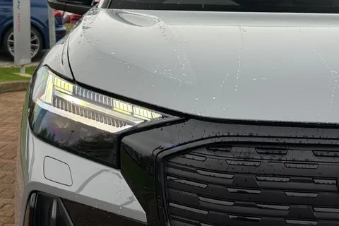 BP73HLO Audi Q4 e-tron Q4  (S) Black Edition 45 e-tron  210,00 kW Thumbnail #56