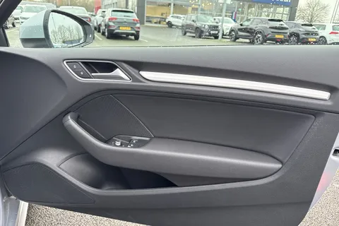 BJ17HNP Audi A3 1.4 TFSI CoD S line Euro 6 (s/s) 3dr Thumbnail #20