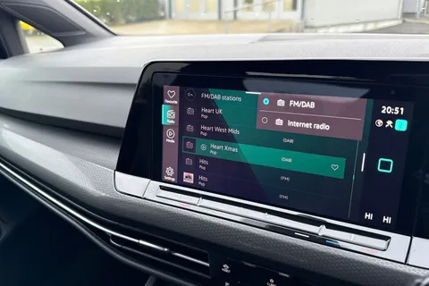 CX70OOE Volkswagen Golf 2.0 TSI GTI DSG Euro 6 (s/s) 5dr Thumbnail #43