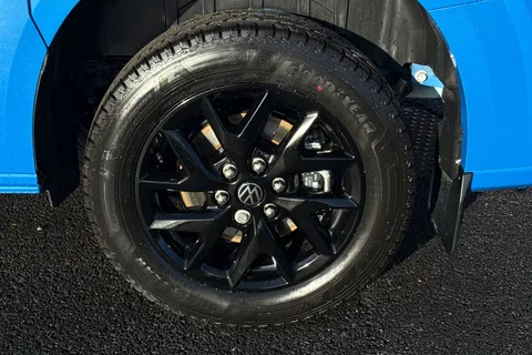 MF75FGX Volkswagen Transporter T32 Panel Van Commerce Pro SWB 150 PS 2.0 TDI 8sp Automatic 4MOTION Thumbnail #21