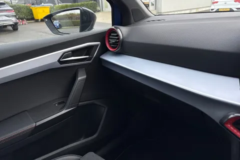 NL22ZJY SEAT Arona 1.5 TSI FR Sport DSG Euro 6 (s/s) 5dr Thumbnail #60