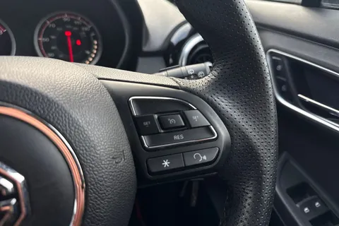 CE21BZU MG Mg3 1.5 VTi-TECH Exclusive Nav Euro 6 (s/s) 5dr Thumbnail #31