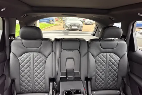 Audi SQ7 4.0 TFSI V8 Black Edition Tiptronic quattro Euro 6 (s/s) 5dr Thumbnail #61