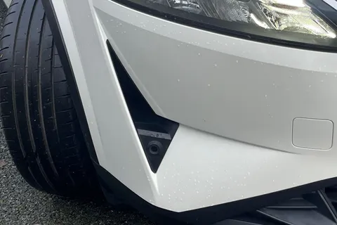 EJ71RZV Nissan Qashqai 1.3 DiG-T MH 158 N-Connecta 5dr Xtronic Thumbnail #28