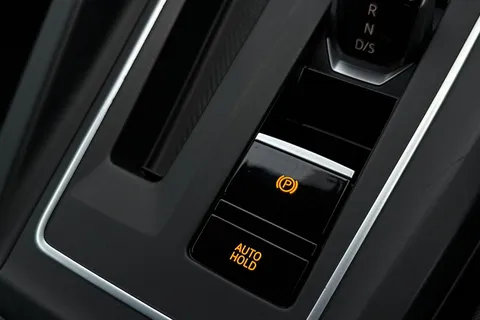 CX70OOE Volkswagen Golf 2.0 TSI GTI DSG Euro 6 (s/s) 5dr Thumbnail #56