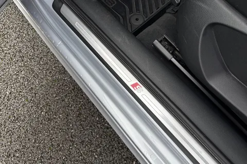 BJ17HNP Audi A3 1.4 TFSI CoD S line Euro 6 (s/s) 3dr Thumbnail #34