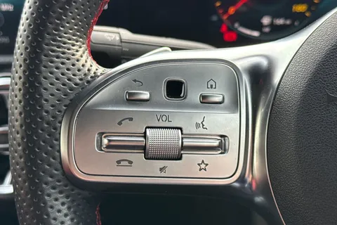 KN22NLC Mercedes-Benz Cla Class 2.0 CLA250 AMG Line (Premium Plus 2) Coupe 7G-DCT Euro 6 (s/s) 4dr Thumbnail #39