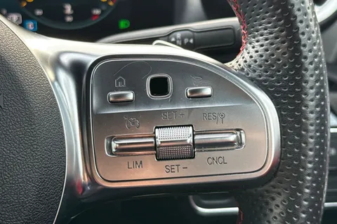 KN22NLC Mercedes-Benz Cla Class 2.0 CLA250 AMG Line (Premium Plus 2) Coupe 7G-DCT Euro 6 (s/s) 4dr Thumbnail #40