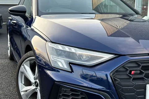 LM73ZZU Audi S3 Black Edition TFSI  310 PS S tronic Thumbnail #9