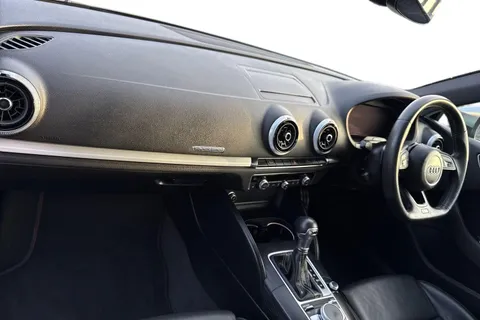 DY68VHF Audi A3 S3 TFSI 300 Quattro 5dr S Tronic Thumbnail #14