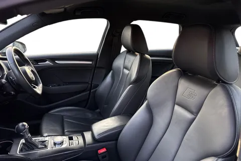 DY68VHF Audi A3 S3 TFSI 300 Quattro 5dr S Tronic Thumbnail #15