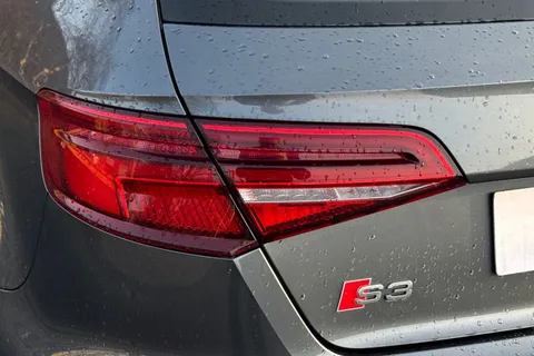 DY68VHF Audi A3 S3 TFSI 300 Quattro 5dr S Tronic Thumbnail #27