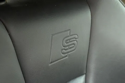 DY68VHF Audi A3 S3 TFSI 300 Quattro 5dr S Tronic Thumbnail #31