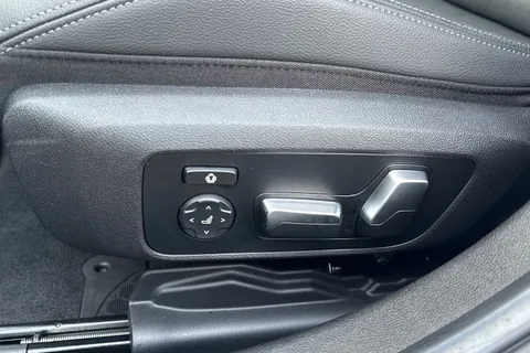 M30CSX BMW 3 Series 3.0 M340d MHT Auto xDrive Euro 6 (s/s) 4dr Thumbnail #29