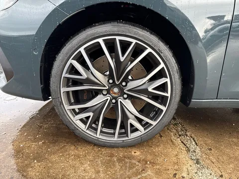  CUPRA Leon 2.0 TSI VZ2 DSG 4Drive Euro 6 (s/s) 5dr Thumbnail #7