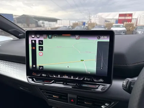  CUPRA Born e-Boost 77kWh V3 Auto 5dr (4 Seat) Thumbnail #12