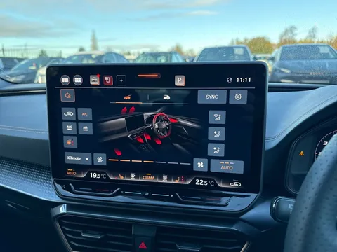 18 of 56 for CUPRA Leon 1.5 eTSI EVO V3 DSG Euro 6 (s/s) 5dr