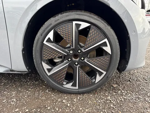  CUPRA Born e-Boost 77kWh V3 Auto 5dr (4 Seat) Thumbnail #24