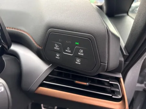  CUPRA Born e-Boost 77kWh V3 Auto 5dr (4 Seat) Thumbnail #30