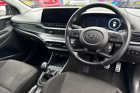 18 of 53 for Hyundai Bayon 1.0 T-GDi MHEV Premium Euro 6 (s/s) 5dr