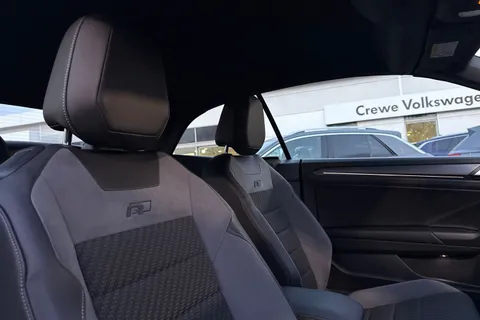 FG71XDW Volkswagen T-Roc 1.5 TSI R-Line 2dr DSG | Heated Seats | Beats Audio Pack | Heated Seats Thumbnail #24