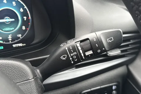 38 of 53 for Hyundai Bayon 1.0 T-GDi MHEV Premium Euro 6 (s/s) 5dr