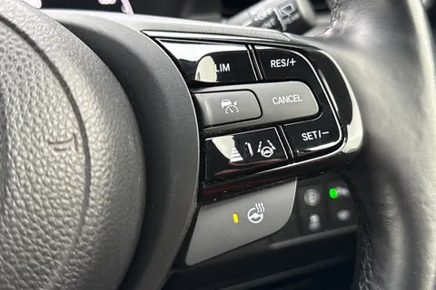 37 of 48 for HONDA HR-V 1.5 eHEV Advance 5dr CVT