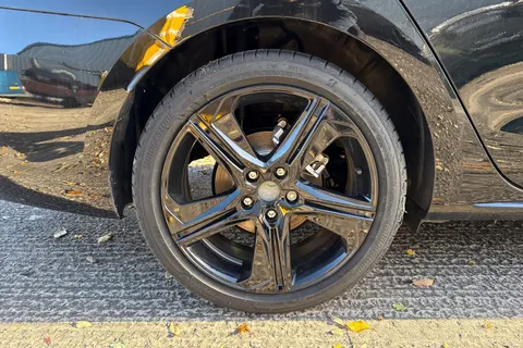  SEAT Leon 1.5 TSI FR Black Edition Euro 6 (s/s) 5dr Thumbnail #12